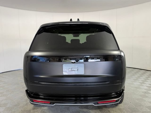 Used 2025 Land Rover Range Rover SE AWD/4WD image 3