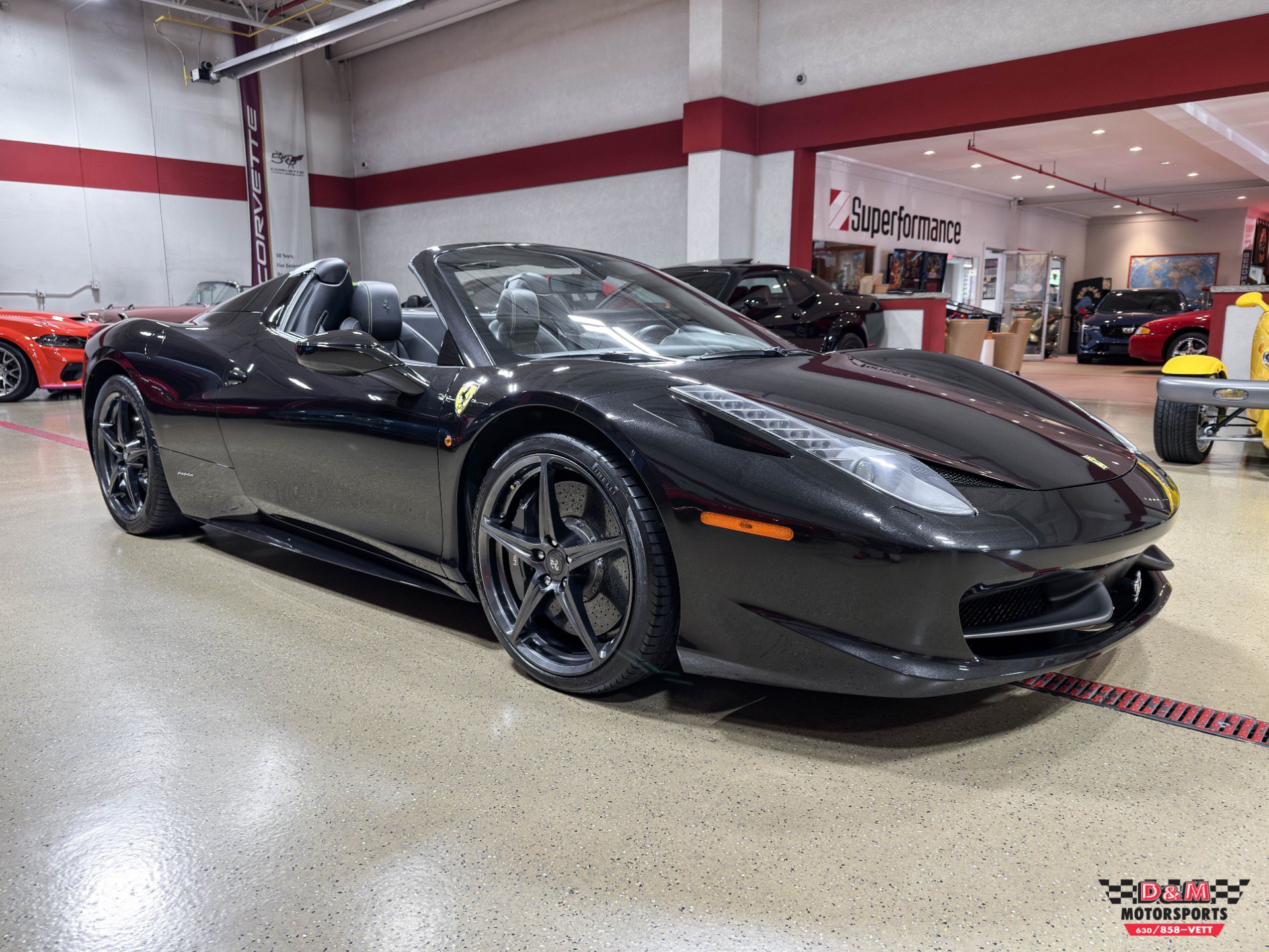 Used 2013 Ferrari 458 Spider RWD image 9