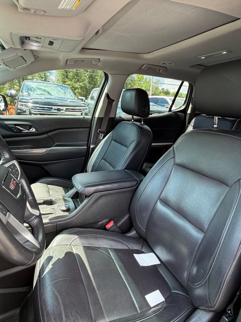 Used 2019 GMC Acadia SLT w/ Black Edition AWD/4WD image 8