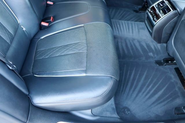 Used 2019 BMW 740i w/ Executive Package image 20