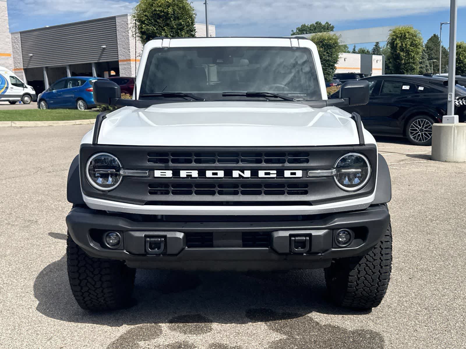 New 2026 Ford Bronco Big Bend w/ Black Diamond Package AWD/4WD image 3