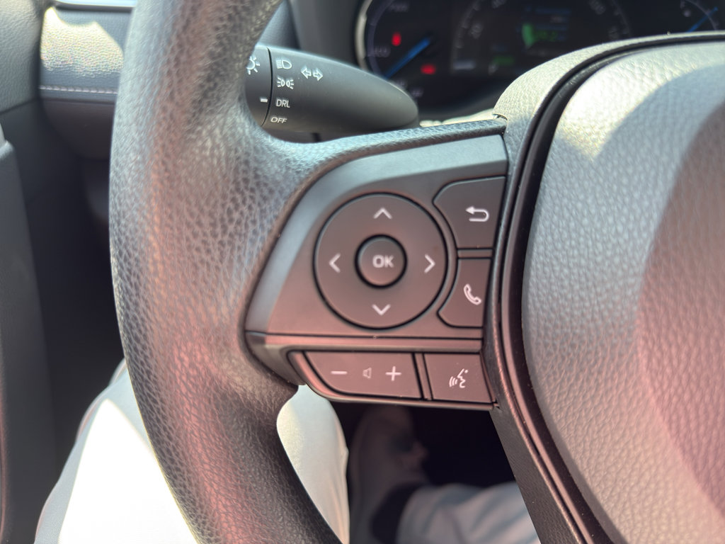 Used 2024 Toyota RAV4 LE image 19