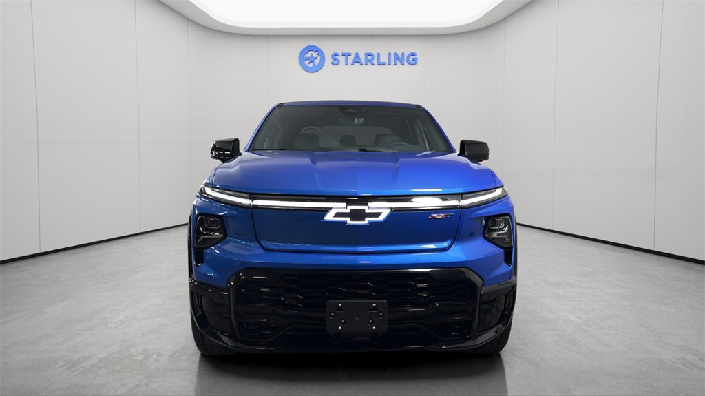 Used 2025 Chevrolet Silverado EV RST image 15