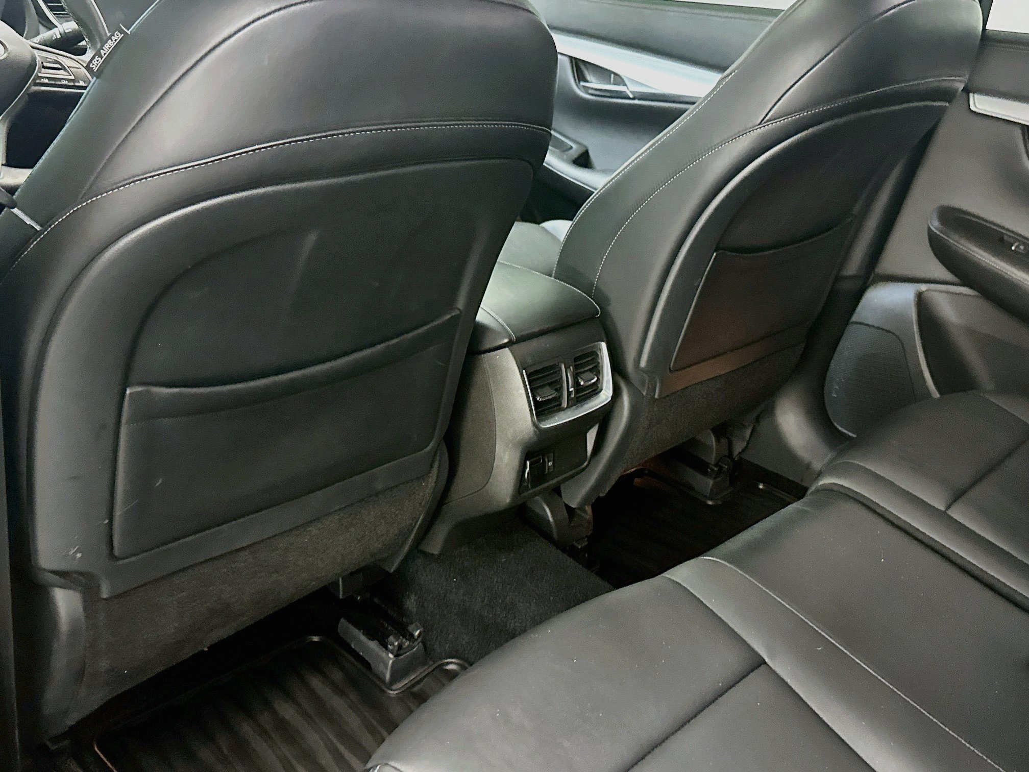 Used 2019 INFINITI QX50 Luxe w/ Navigation Package AWD/4WD image 29