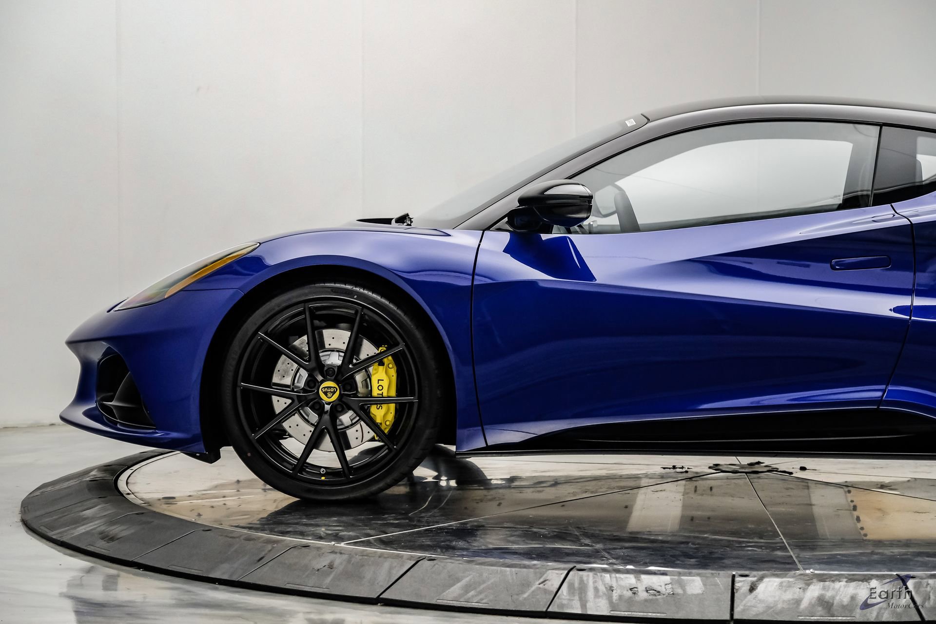 Used 2026 Lotus Emira SE RWD image 10