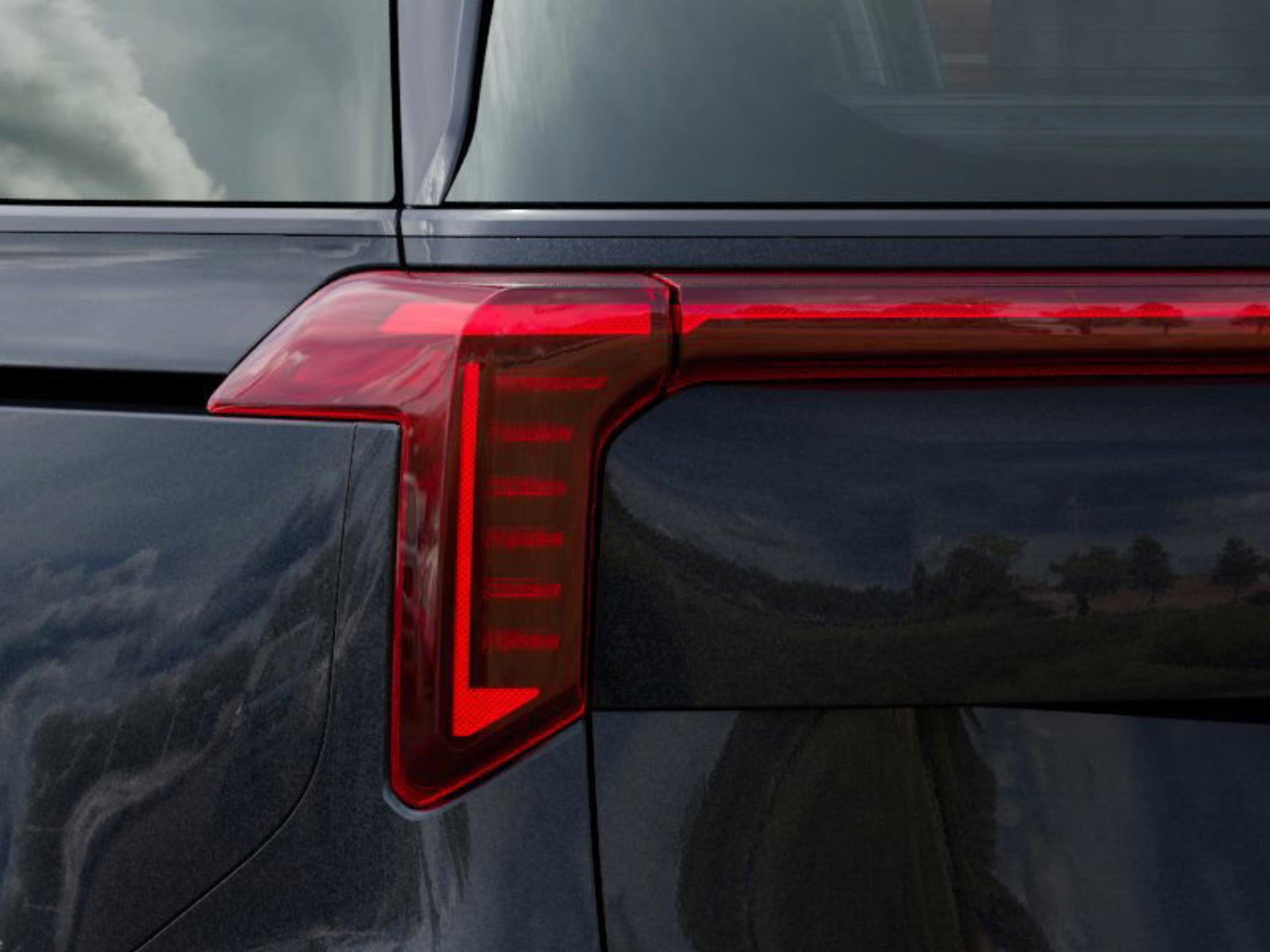 New 2026 Kia Carnival SX Prestige image 12