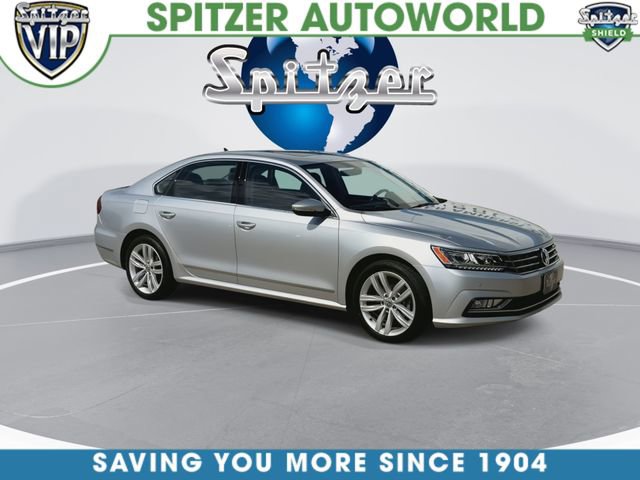 Used 2018 Volkswagen Passat 2.0T SE FWD image 3
