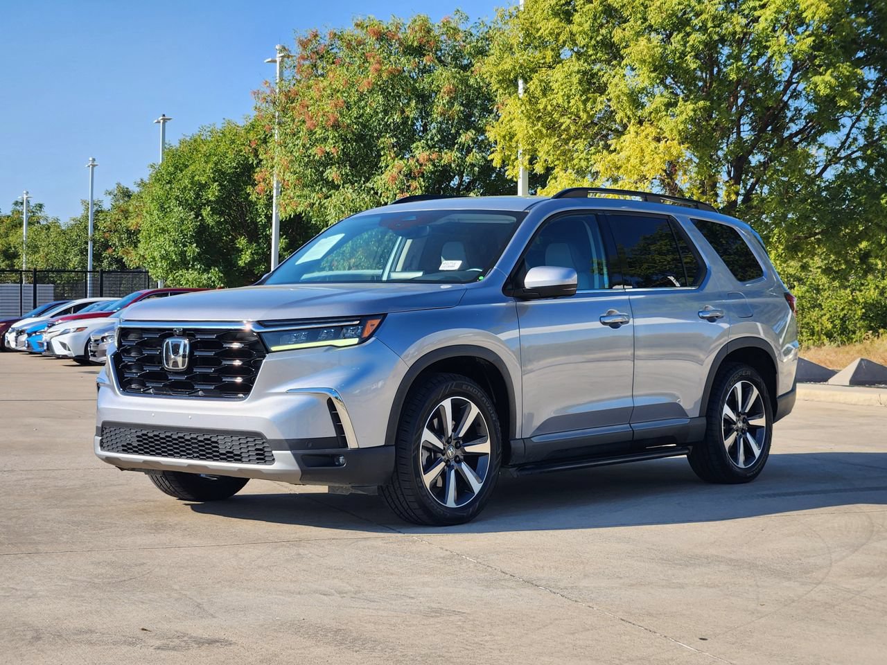 Certified 2023 Honda Pilot Elite image 3