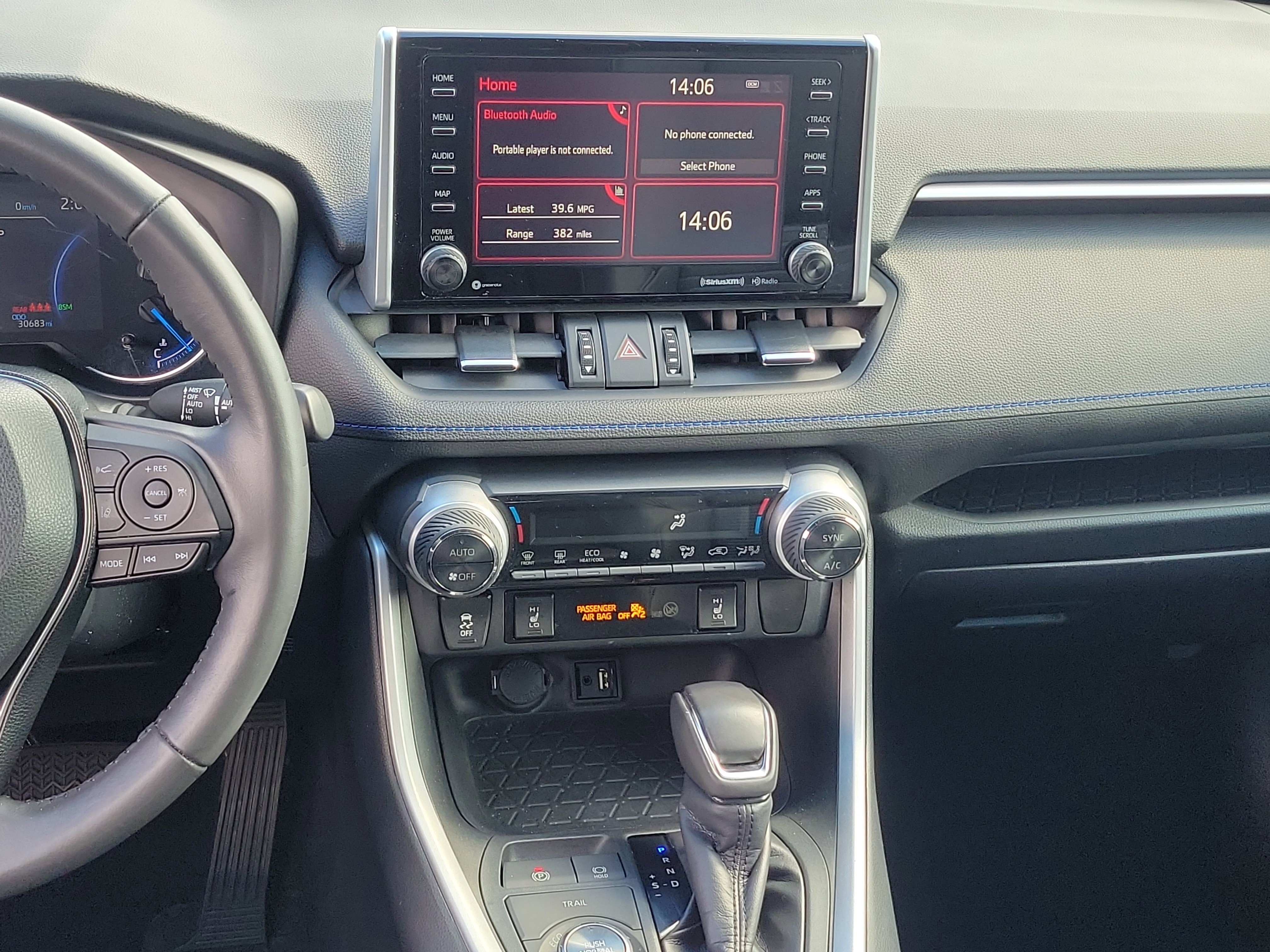 Used 2019 Toyota RAV4 XSE w/ XSE Weather Package image 20