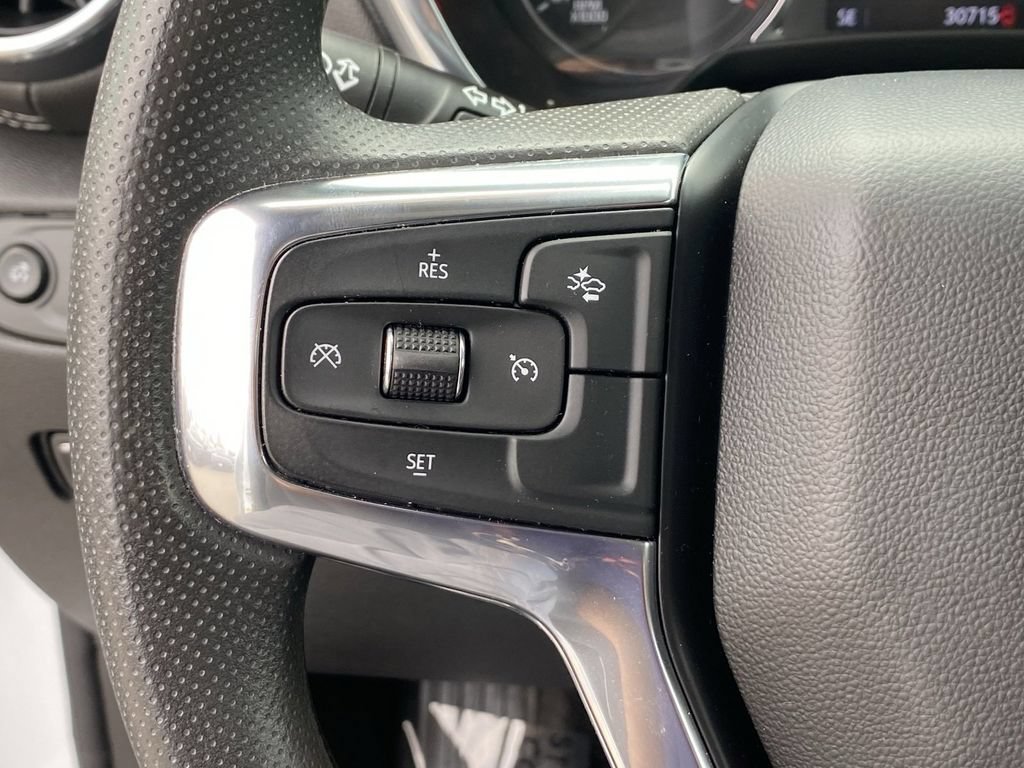 Used 2025 Chevrolet Blazer LT FWD image 27