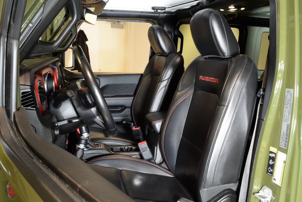 Used 2021 Jeep Wrangler Unlimited Rubicon AWD/4WD image 3
