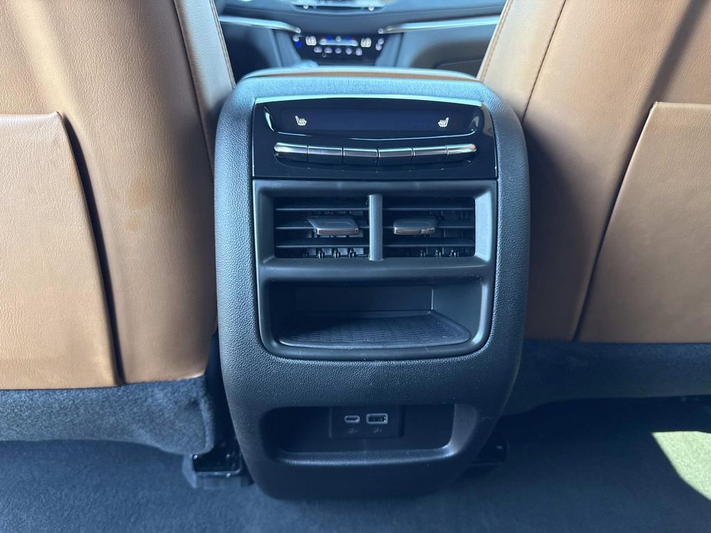 New 2026 Cadillac XT5 Premium Luxury w/ LPO, Bronce Accent Package image 16