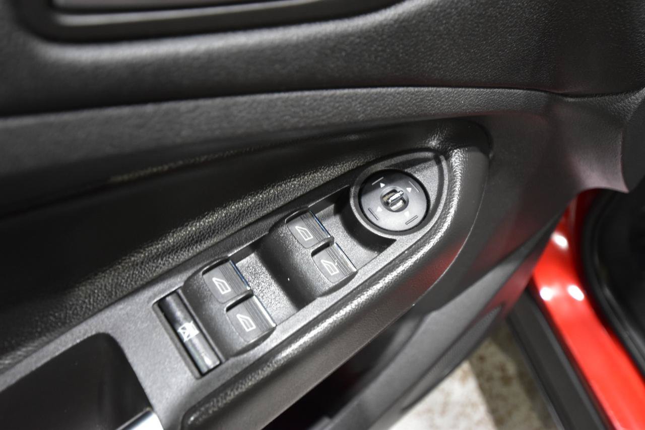 Used 2014 Ford Escape Titanium FWD image 10