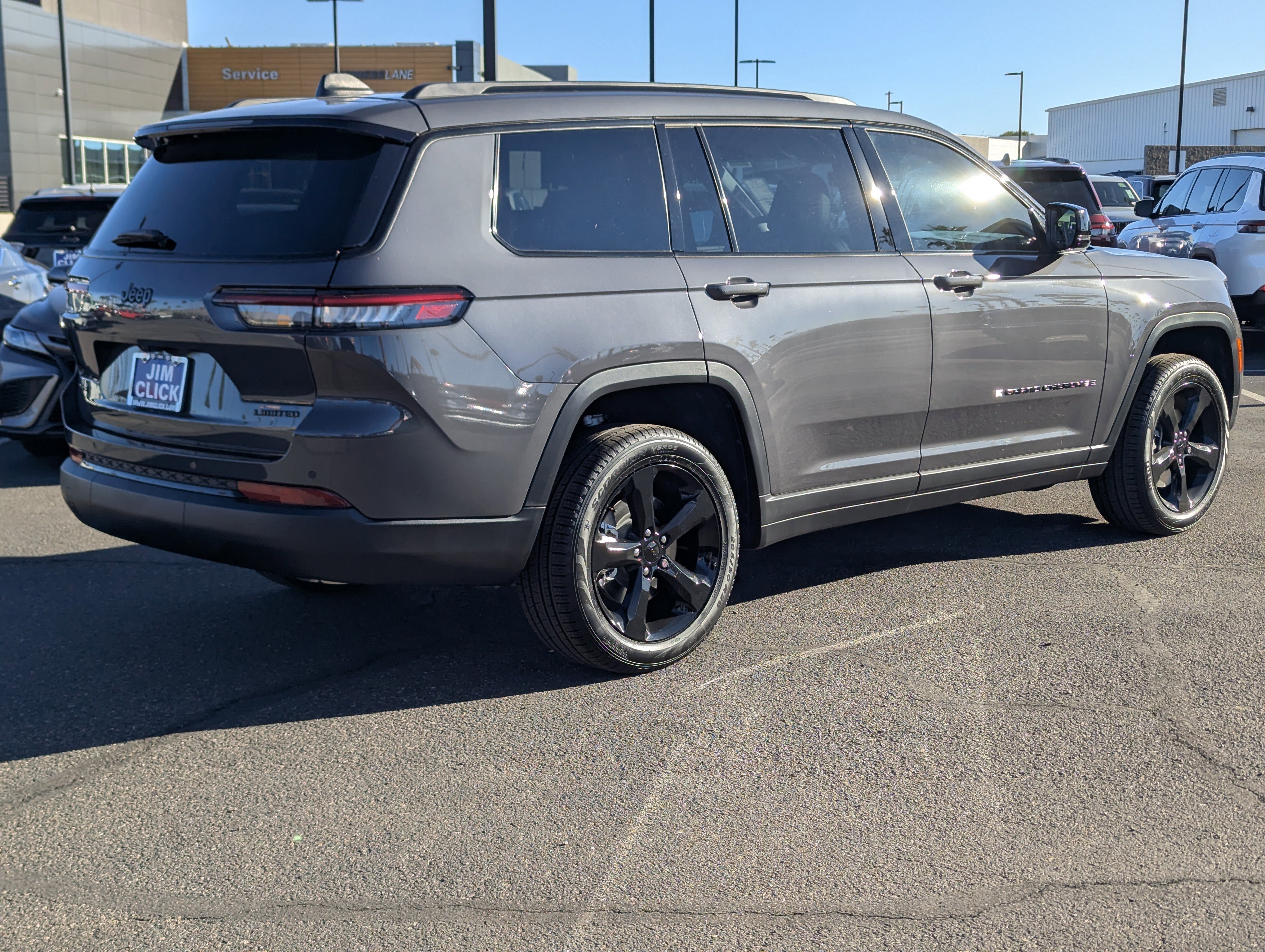 New 2025 Jeep Grand Cherokee L Limited image 2