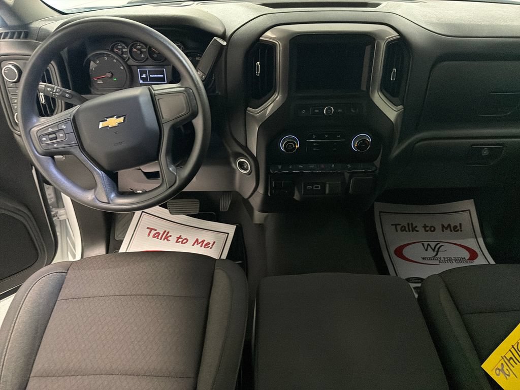 Used 2025 Chevrolet Silverado 2500 Custom w/ Custom Value Package AWD/4WD image 14