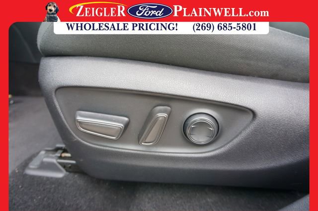 Used 2022 Toyota RAV4 XLE image 19