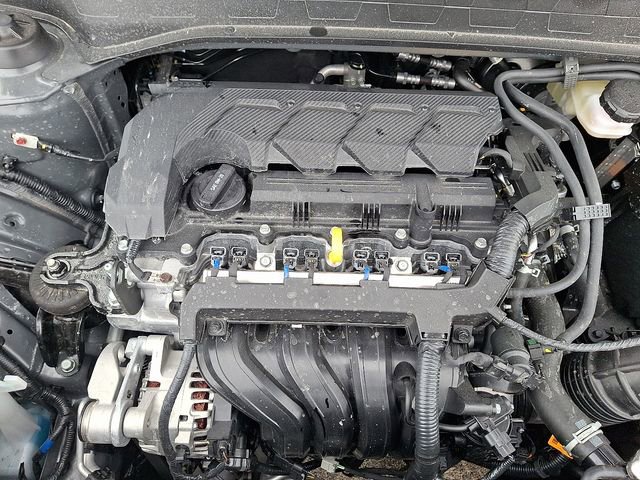 Certified 2026 Hyundai Venue SEL FWD image 27