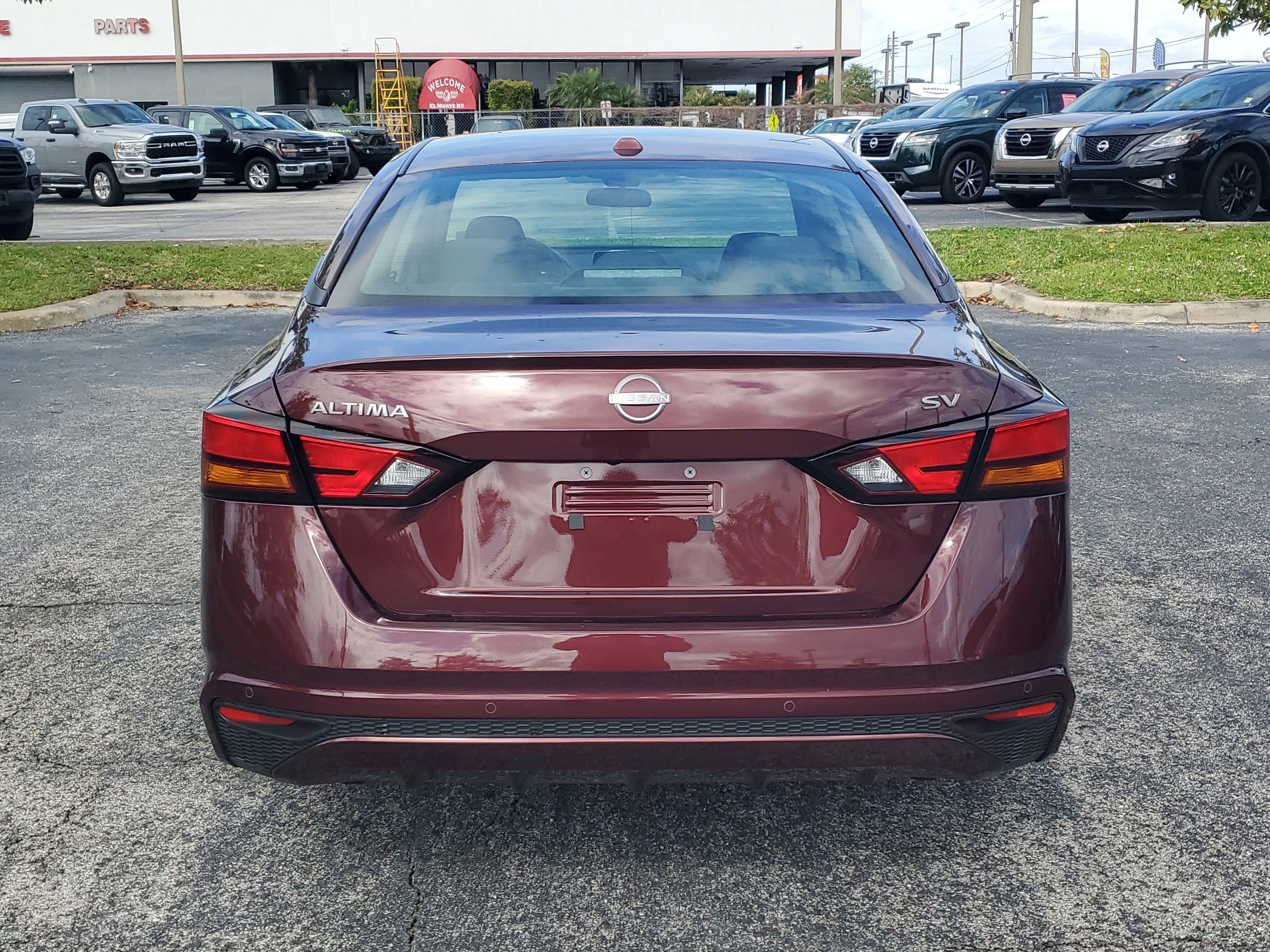 Certified 2024 Nissan Altima 2.5 SV image 5