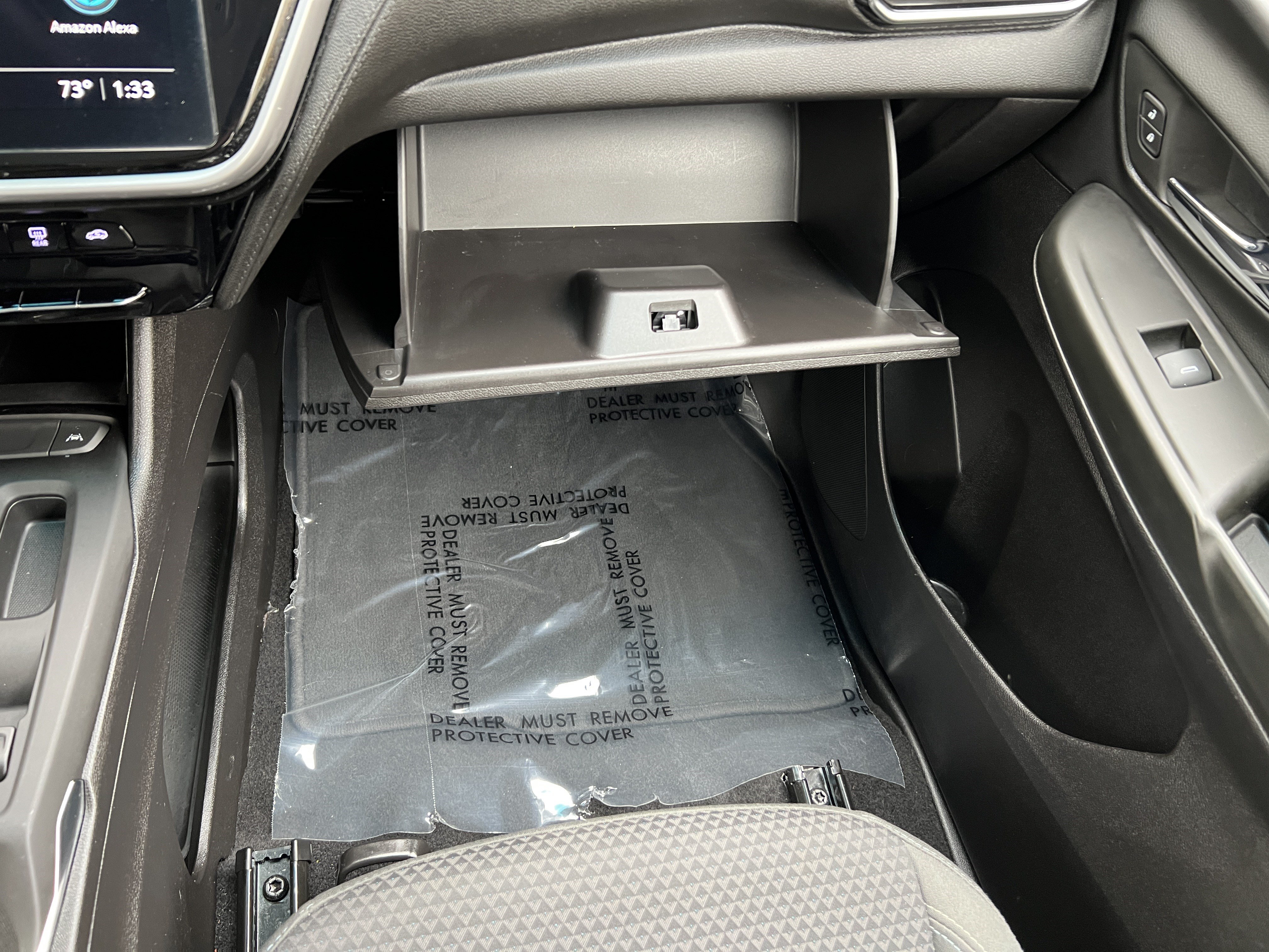 Used 2023 Chevrolet Bolt LT FWD image 34