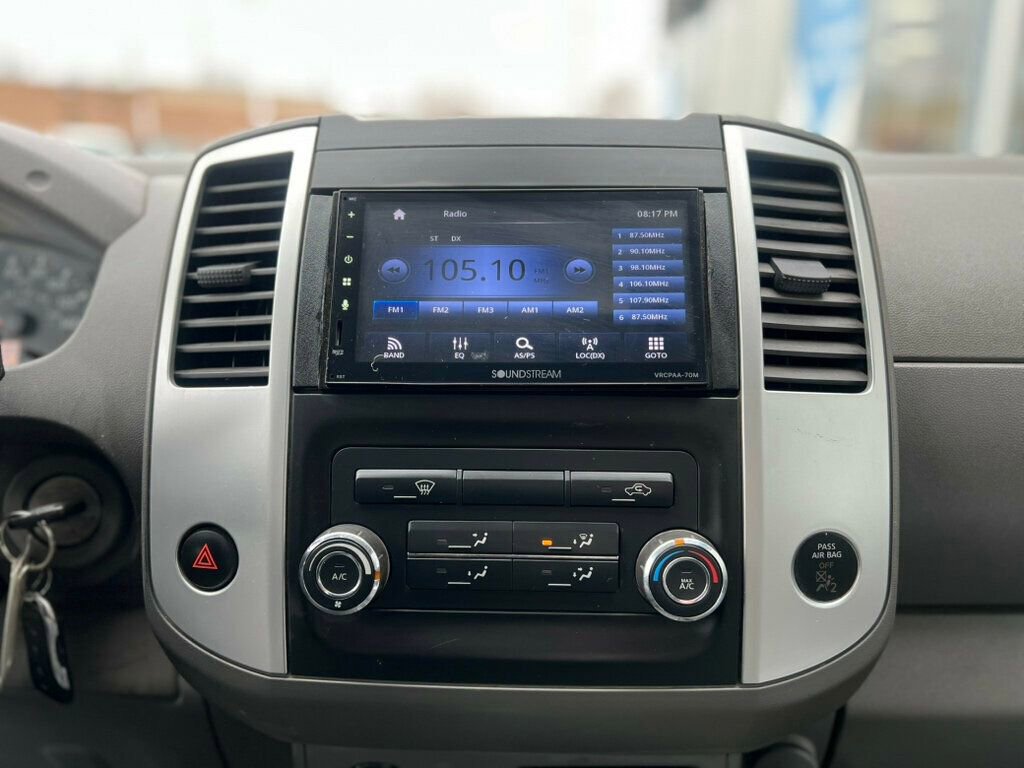 Used 2015 Nissan Frontier S image 18