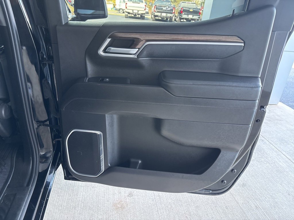 Used 2022 Chevrolet Silverado 1500 RST image 27