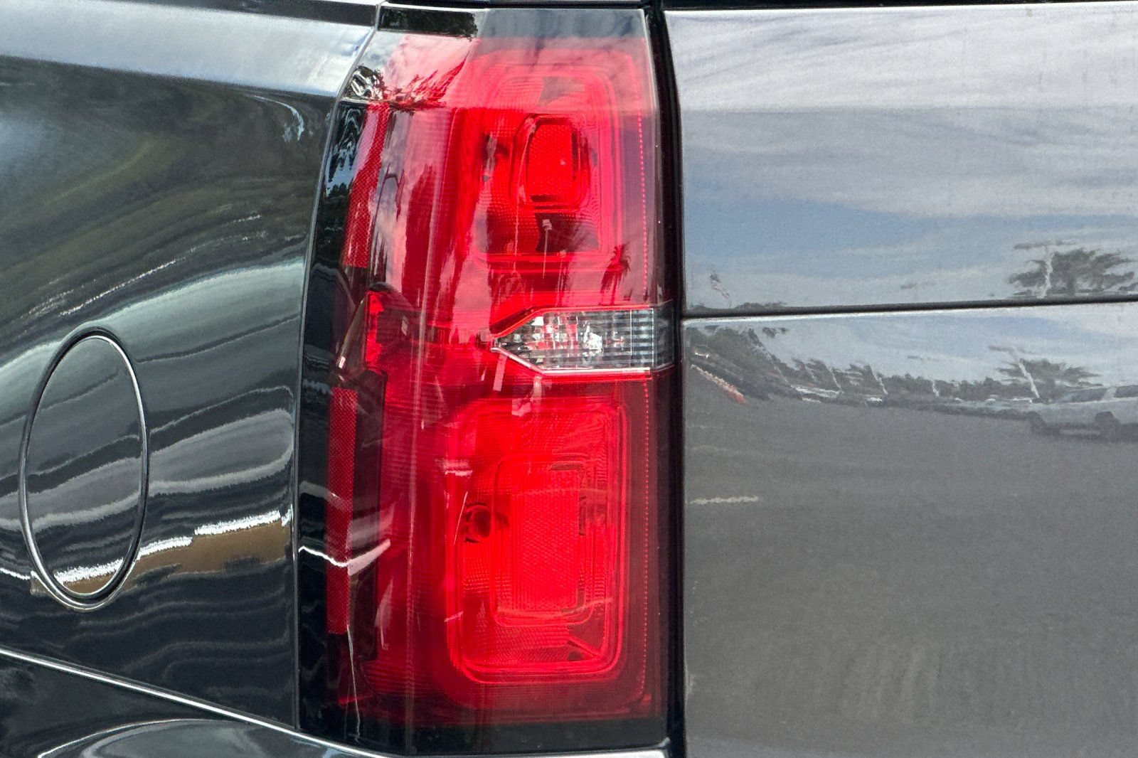 Used 2015 Chevrolet Tahoe LT RWD image 47