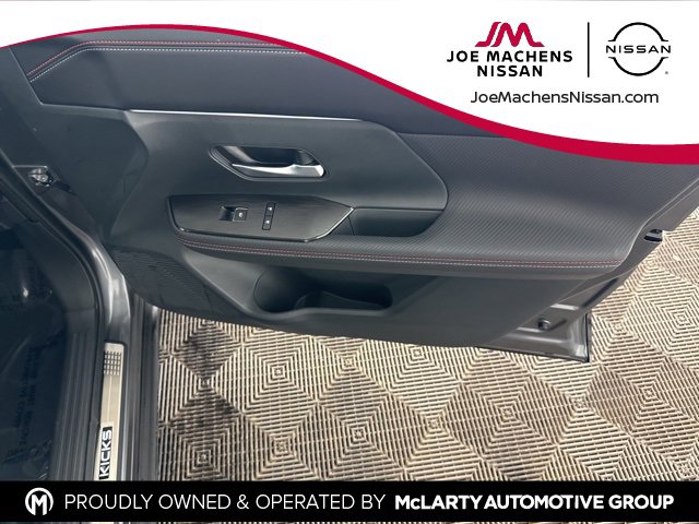 Certified 2025 Nissan Kicks SR w/ Illumination Package image 19