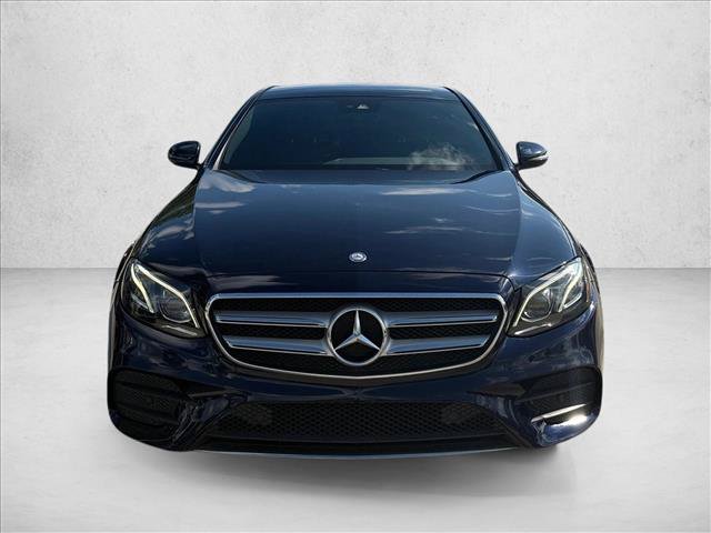 Used 2017 Mercedes-Benz E 300 image 2