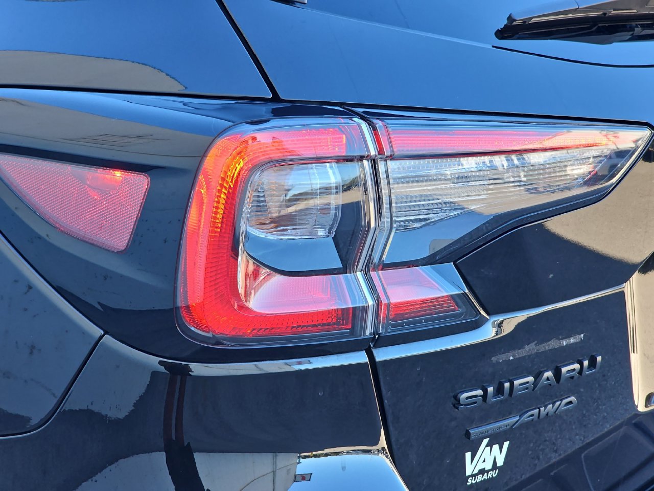 Used 2024 Subaru Outback Onyx Edition AWD/4WD image 40