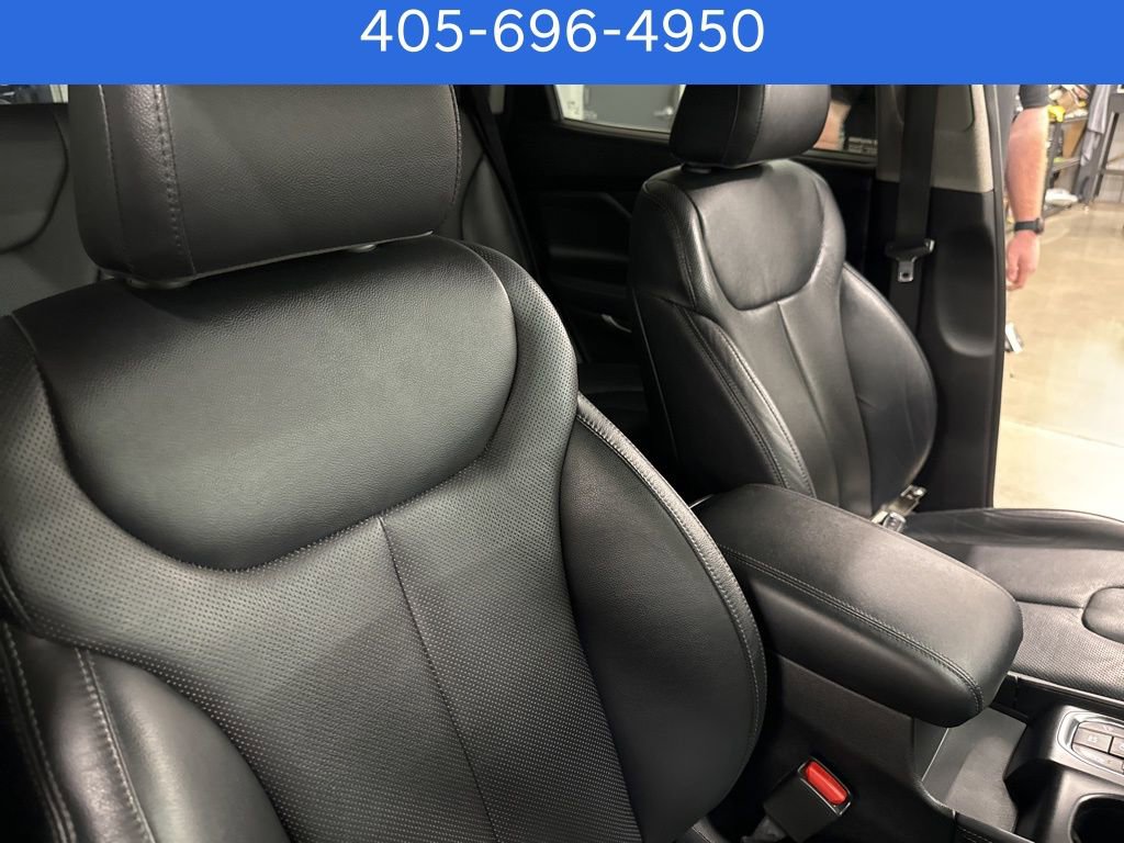 Used 2020 Hyundai Santa Fe SEL image 26