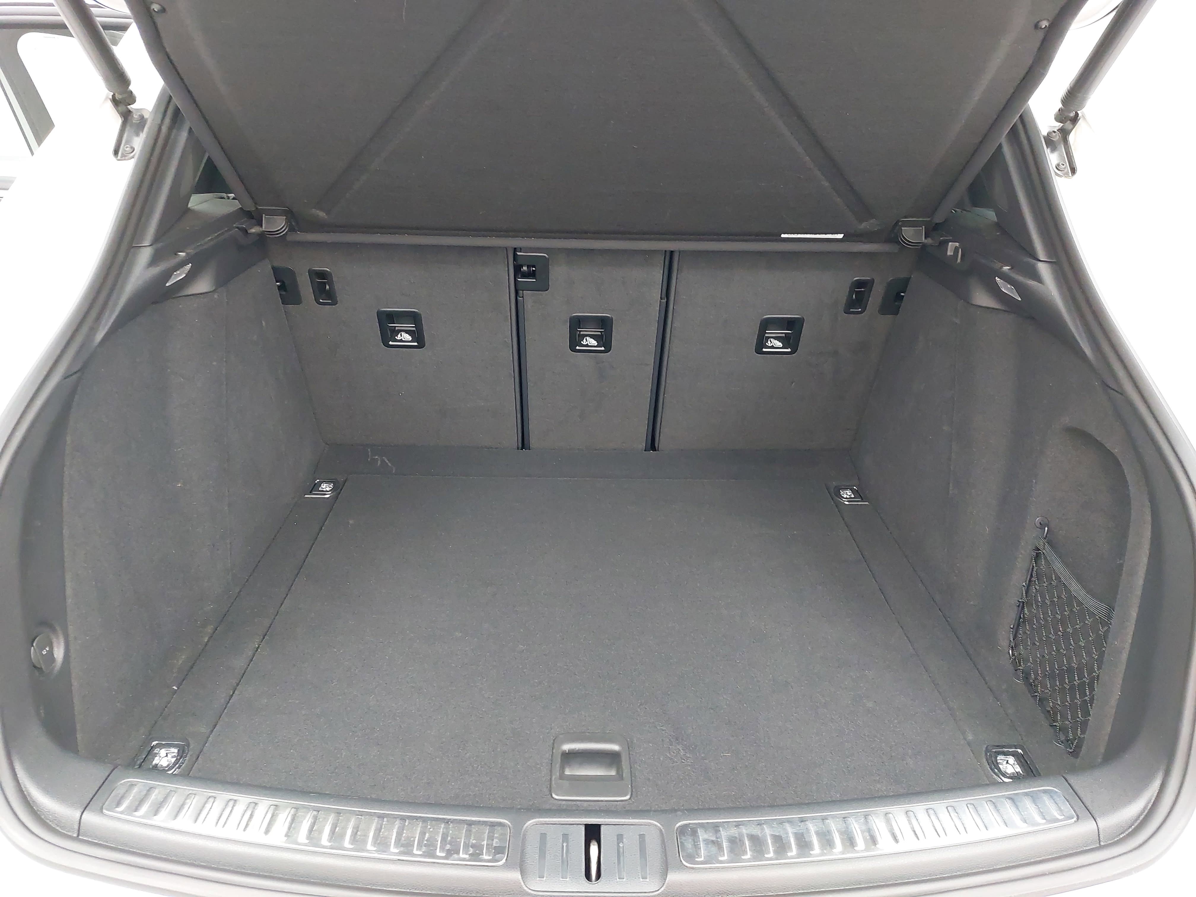 Certified 2023 Porsche Macan AWD/4WD image 14