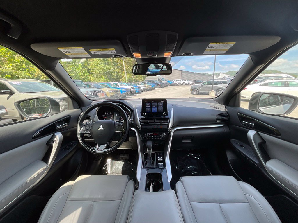 Used 2024 Mitsubishi Eclipse Cross SEL AWD/4WD image 15