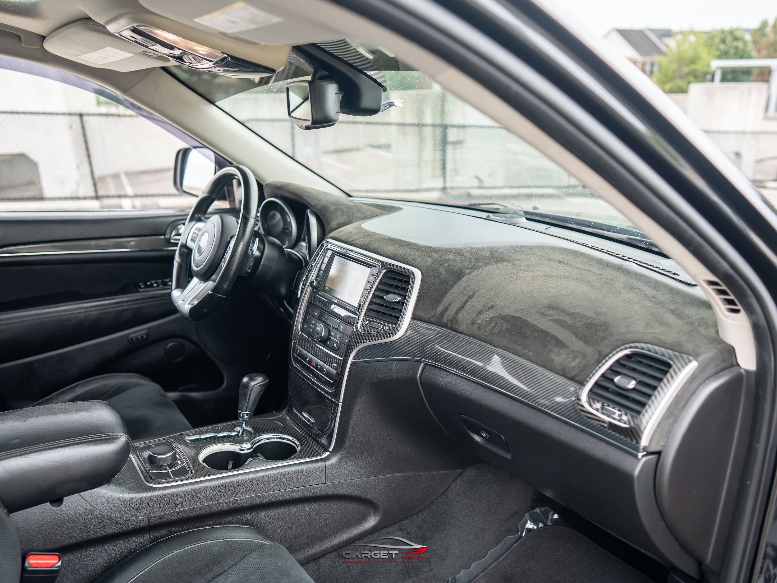 Used 2012 Jeep Grand Cherokee SRT8 w/ Luxury Group II AWD/4WD image 14