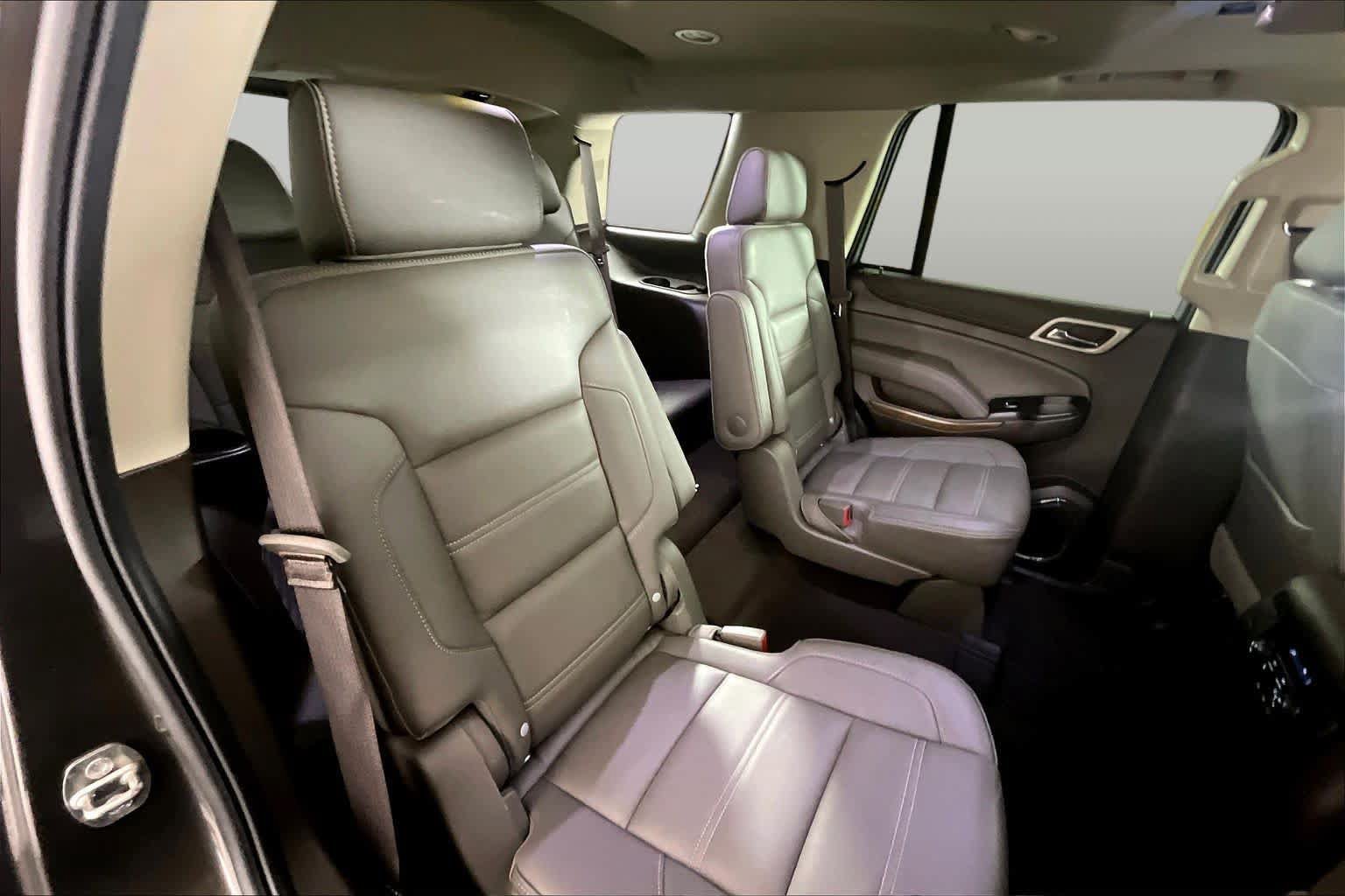 Used 2019 GMC Yukon Denali w/ Open Road Package RWD image 19