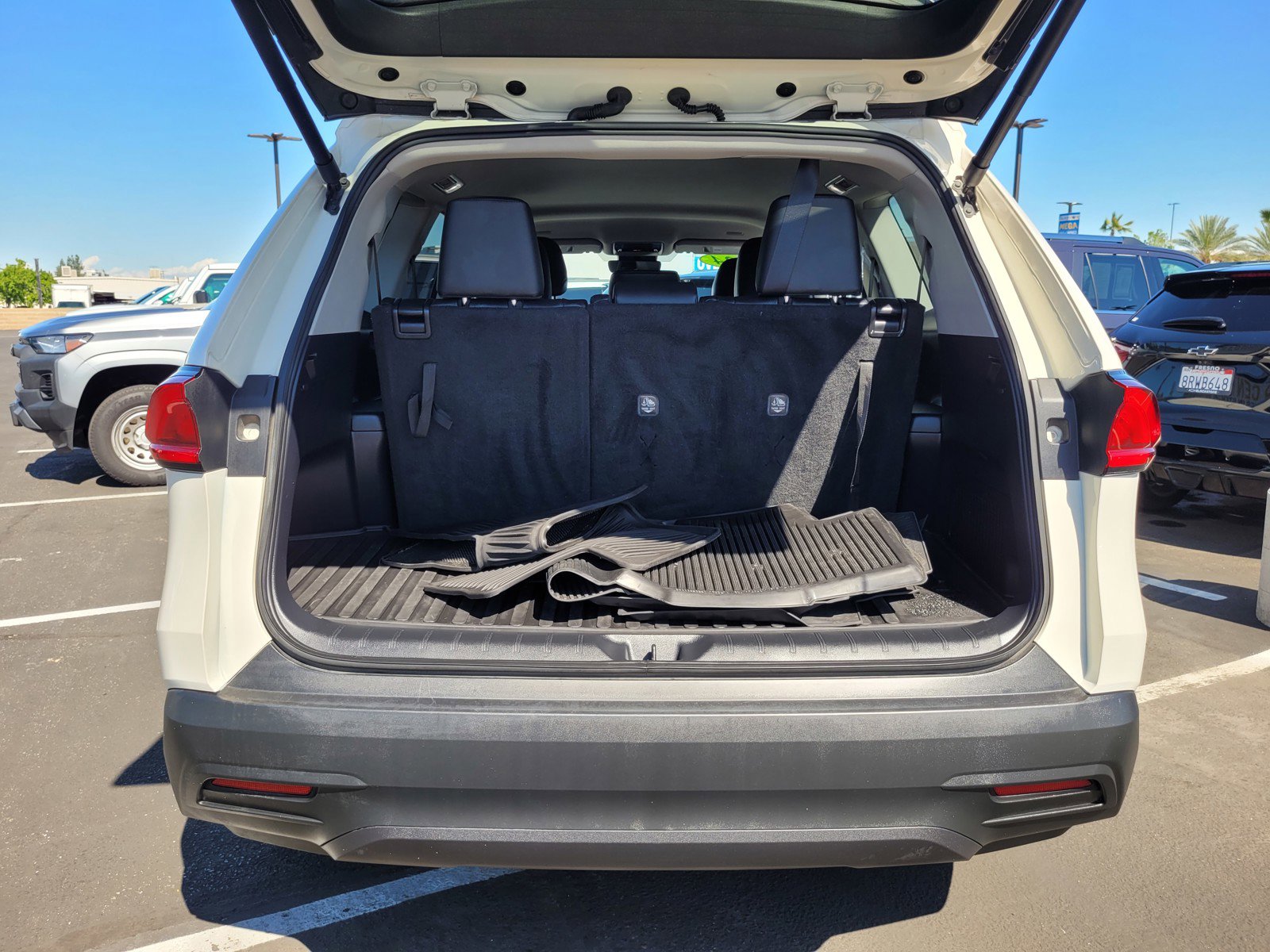 Used 2024 Toyota Grand Highlander XLE image 27