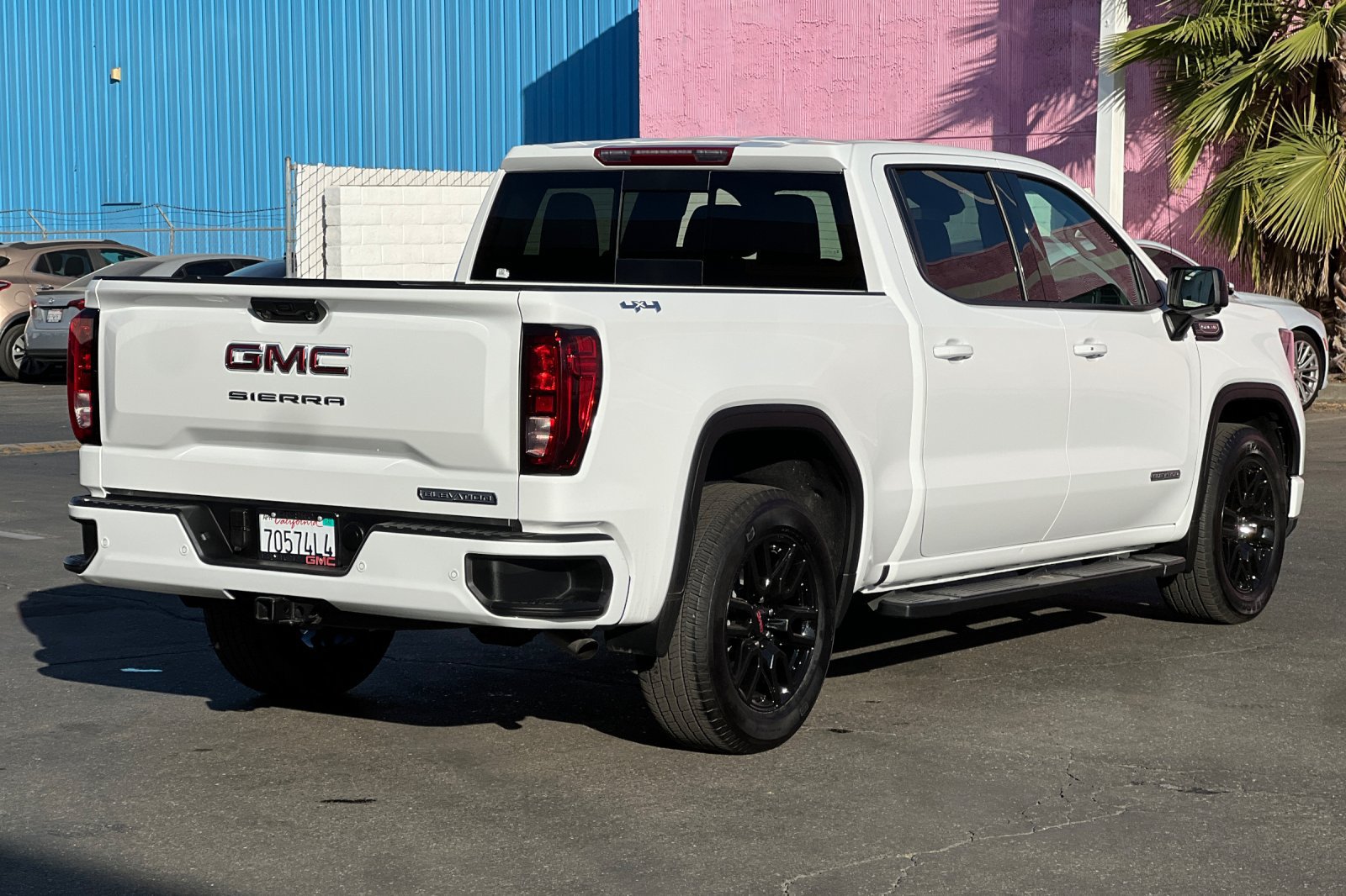Used 2026 GMC Sierra 1500 Elevation w/ Elevation Premium Package AWD/4WD image 4