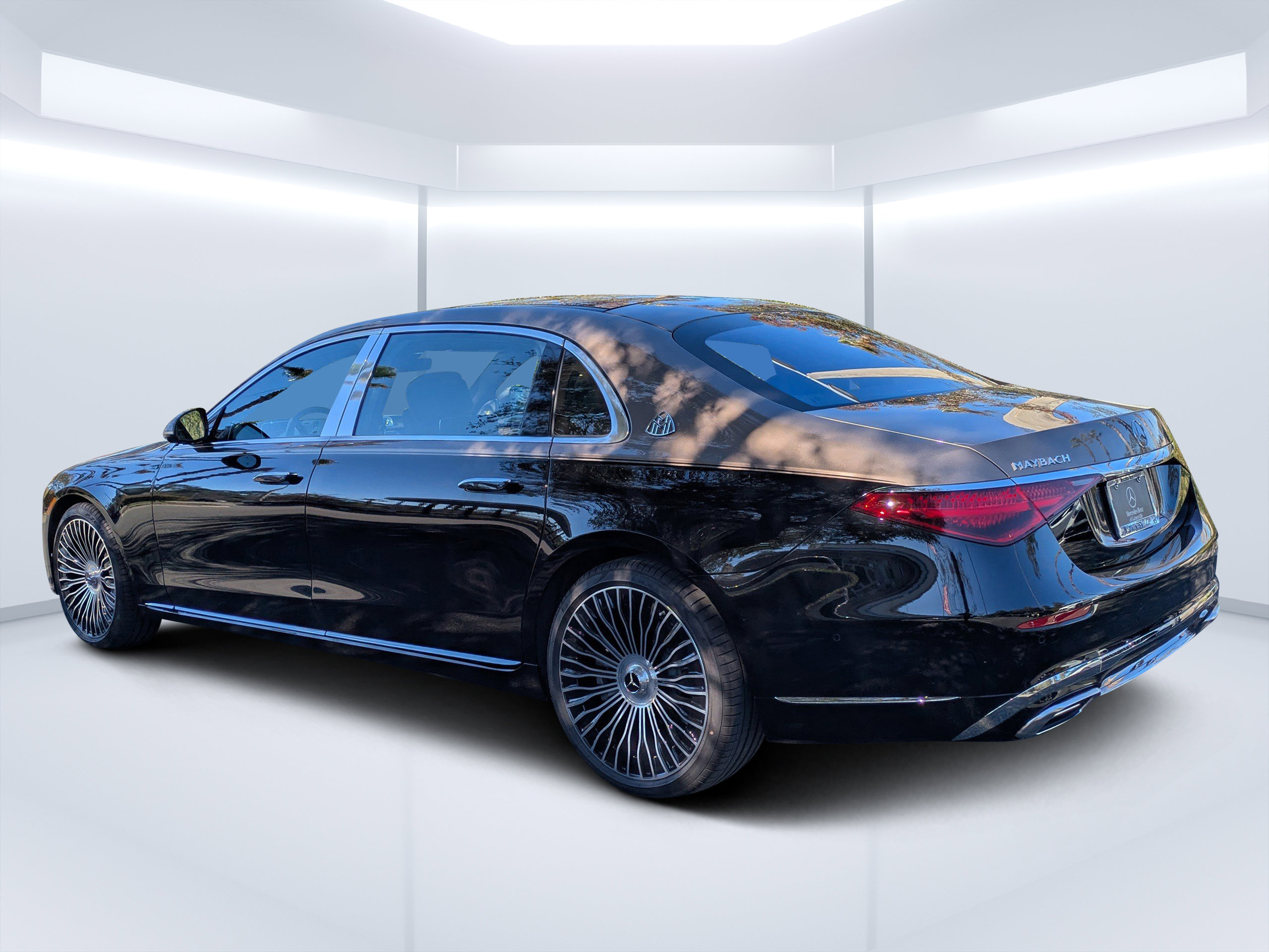 New 2026 Mercedes-Benz Maybach S 580 4MATIC image 8
