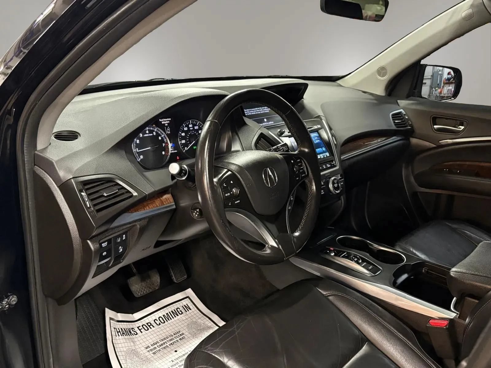 Used 2020 Acura MDX SH-AWD image 18