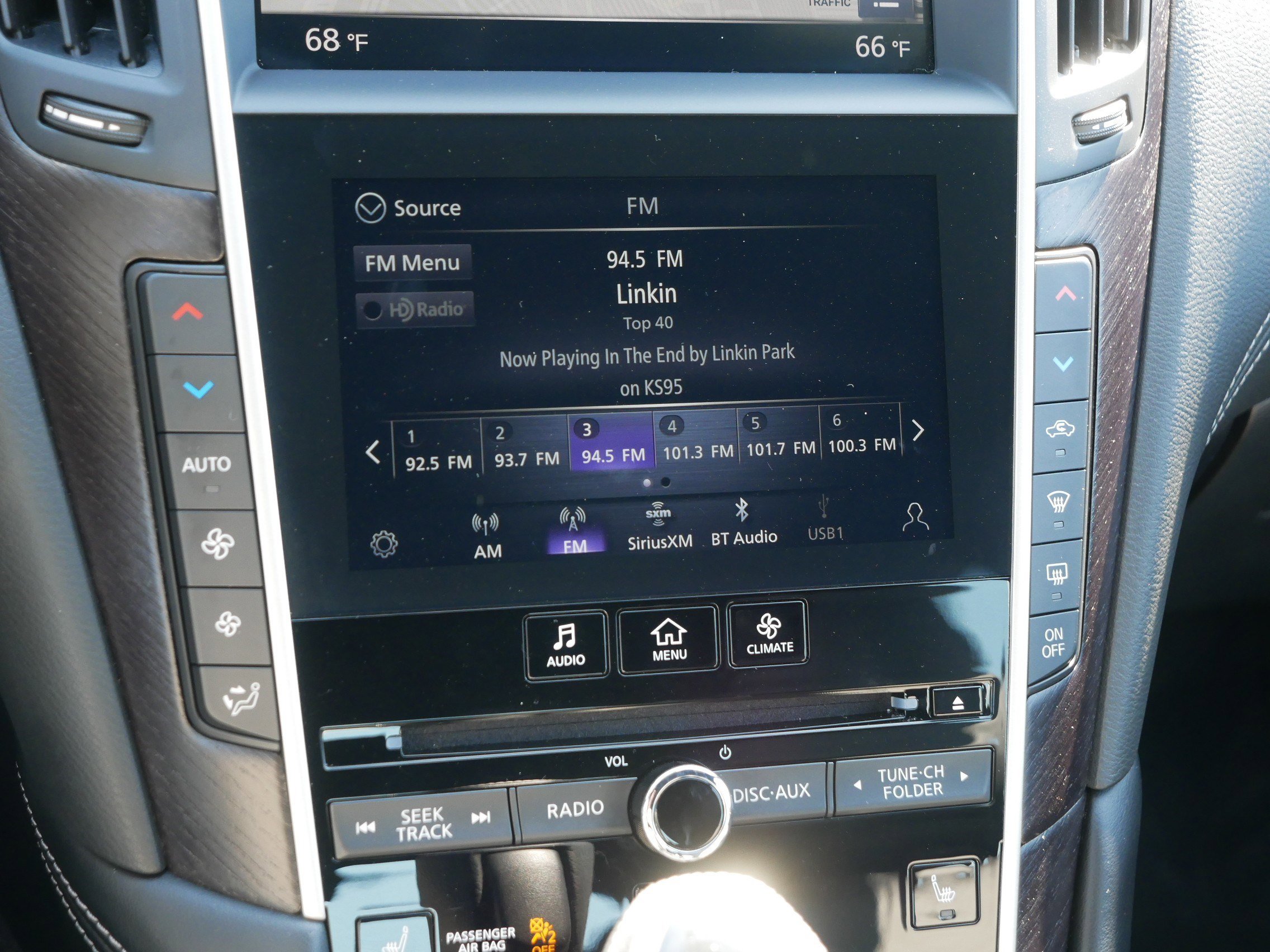 Certified 2023 INFINITI Q50 Sensory image 22