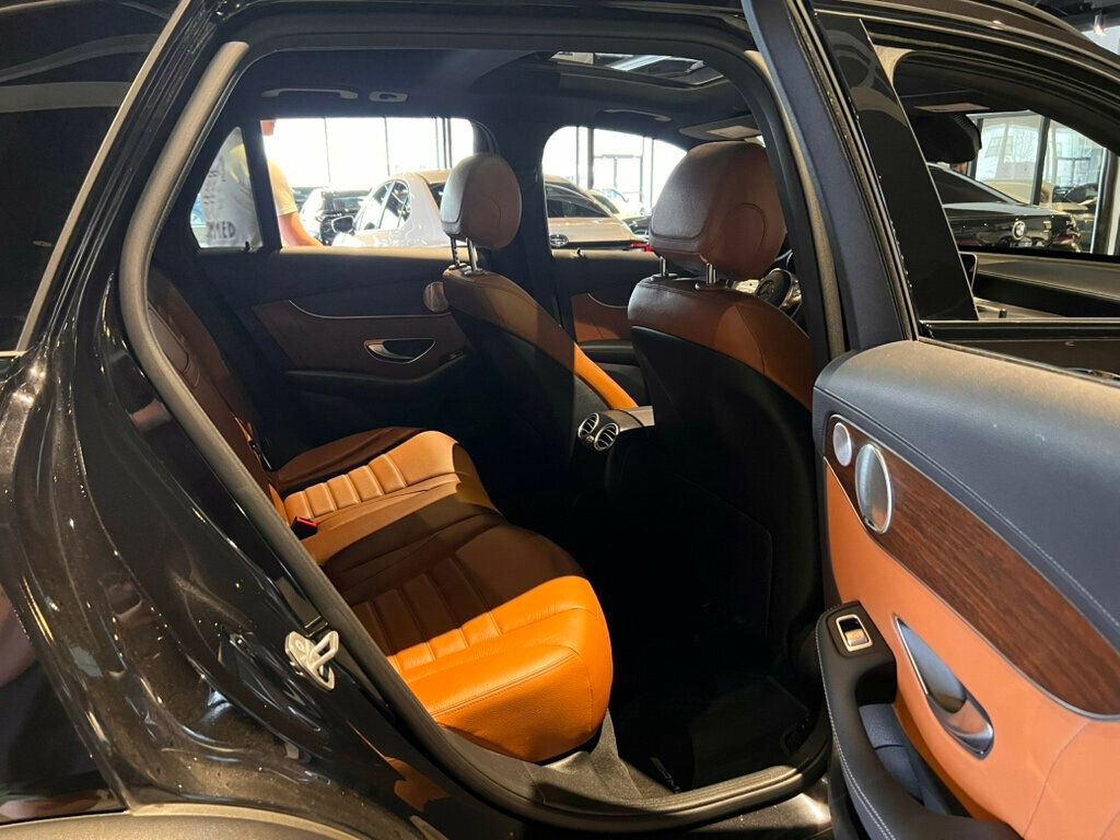 Used 2020 Mercedes-Benz GLC 43 AMG 4MATIC w/ Parking Assistance Package image 13