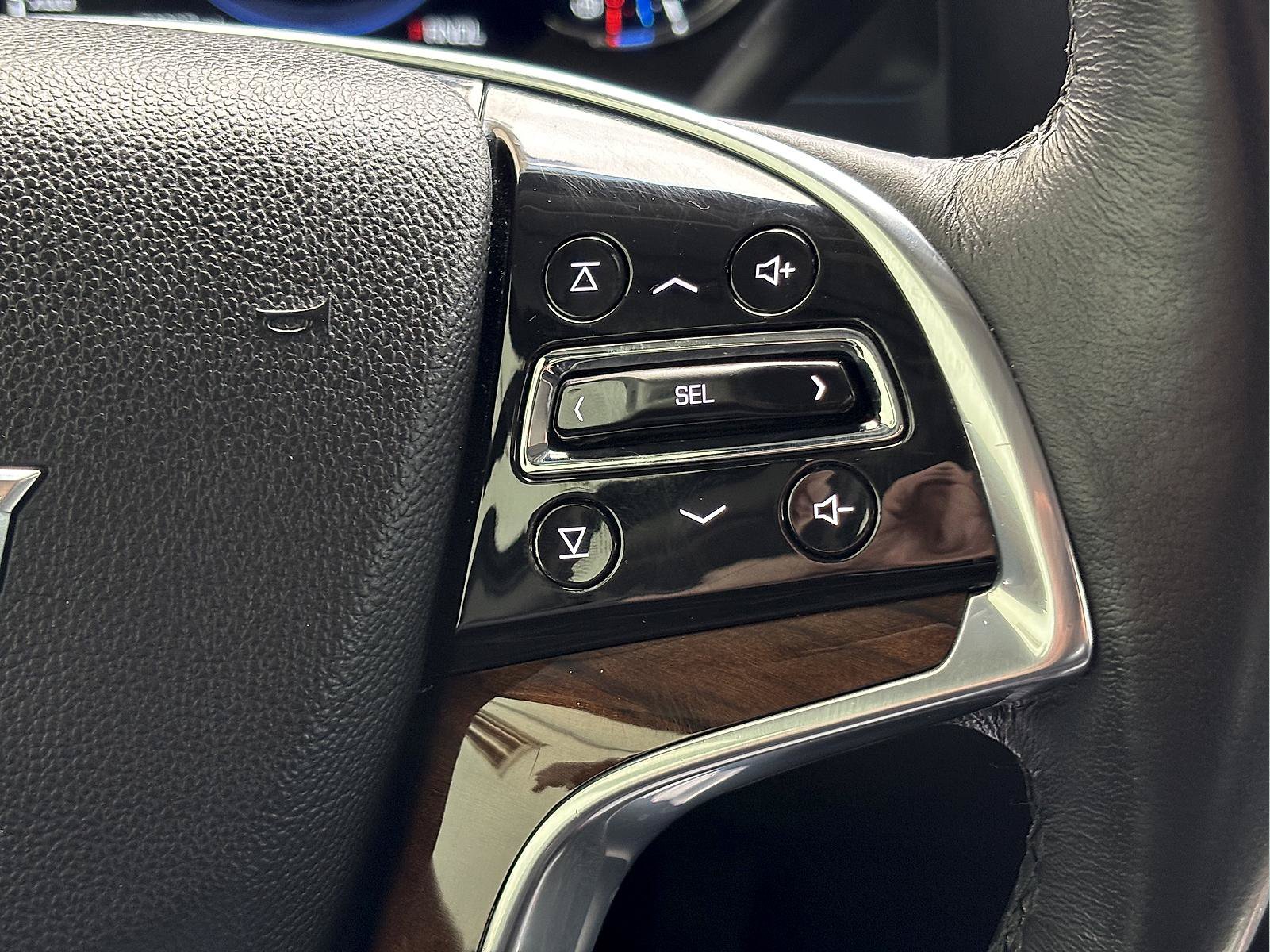 Used 2020 Cadillac Escalade Luxury AWD/4WD image 36