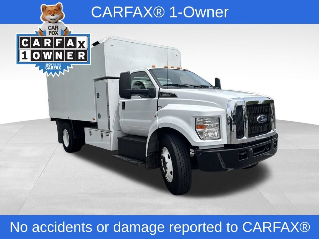 Used 2022 Ford F650 2WD Regular Cab Super Duty image 2