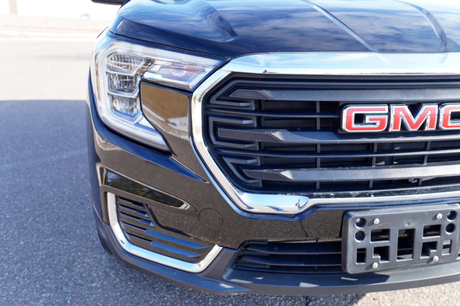 Used 2022 GMC Terrain SLE w/ Driver Convenience Package image 39