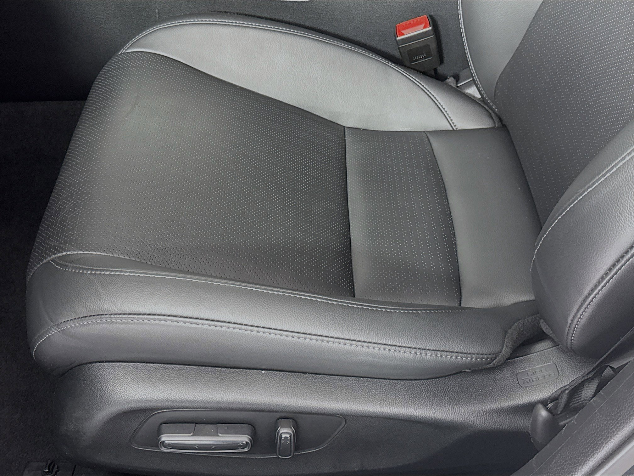 Certified 2023 Honda Civic EX-L image 18
