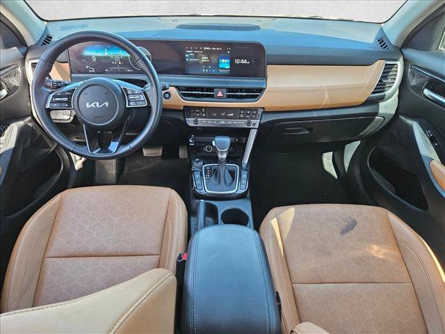 Used 2024 Kia Seltos EX image 13