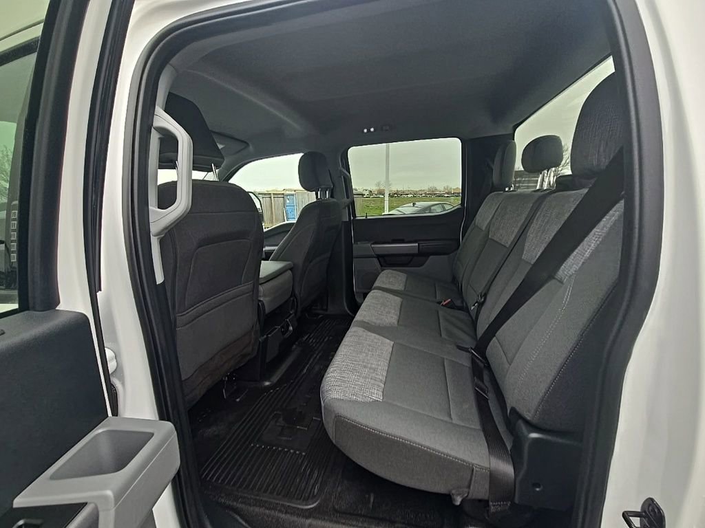 Used 2023 Ford F350 XLT w/ FX4 Off-Road Package AWD/4WD image 27