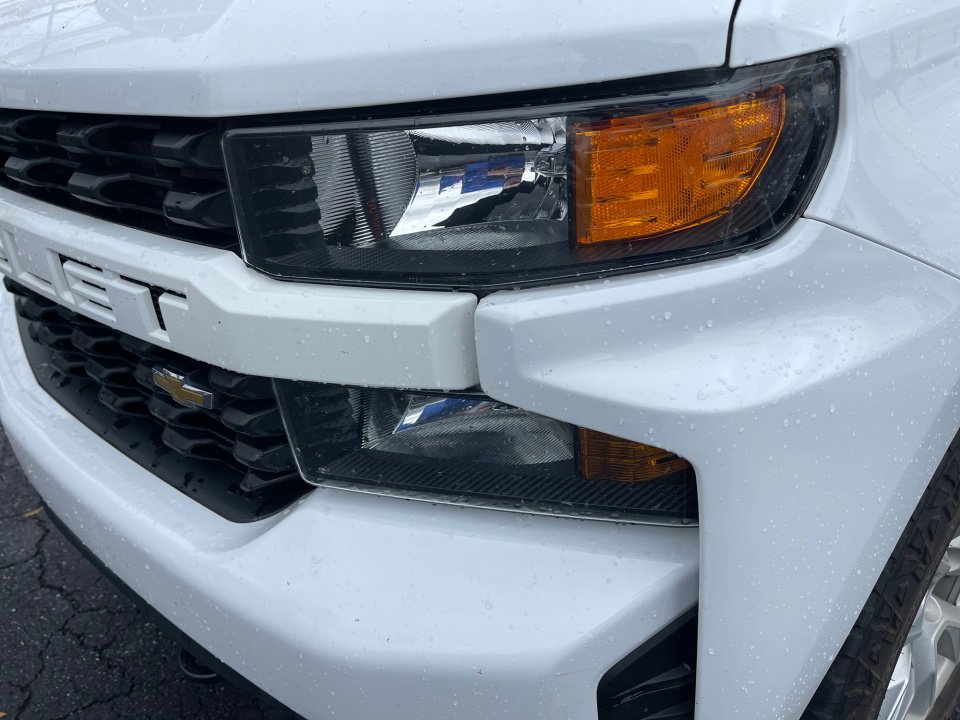 Used 2022 Chevrolet Silverado 1500 Custom image 26