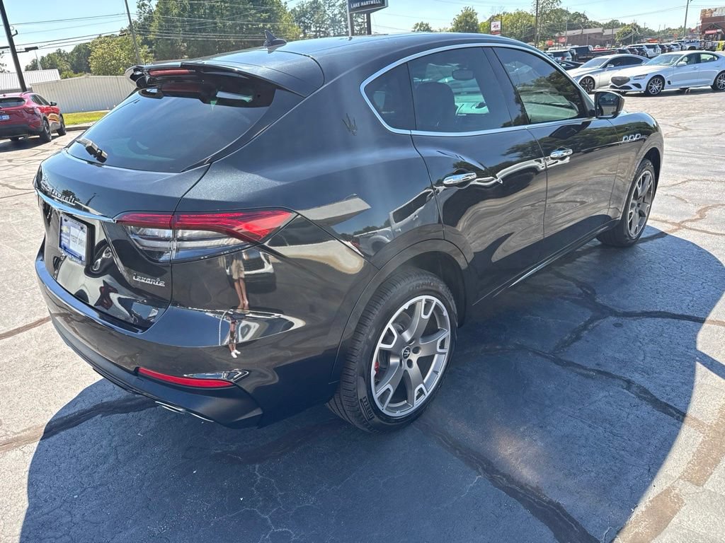 Used 2022 Maserati Levante Modena AWD/4WD image 7