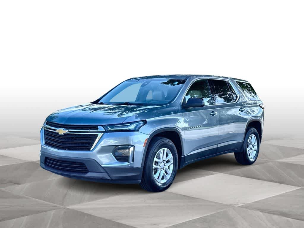 Used 2024 Chevrolet Traverse LS FWD image 4