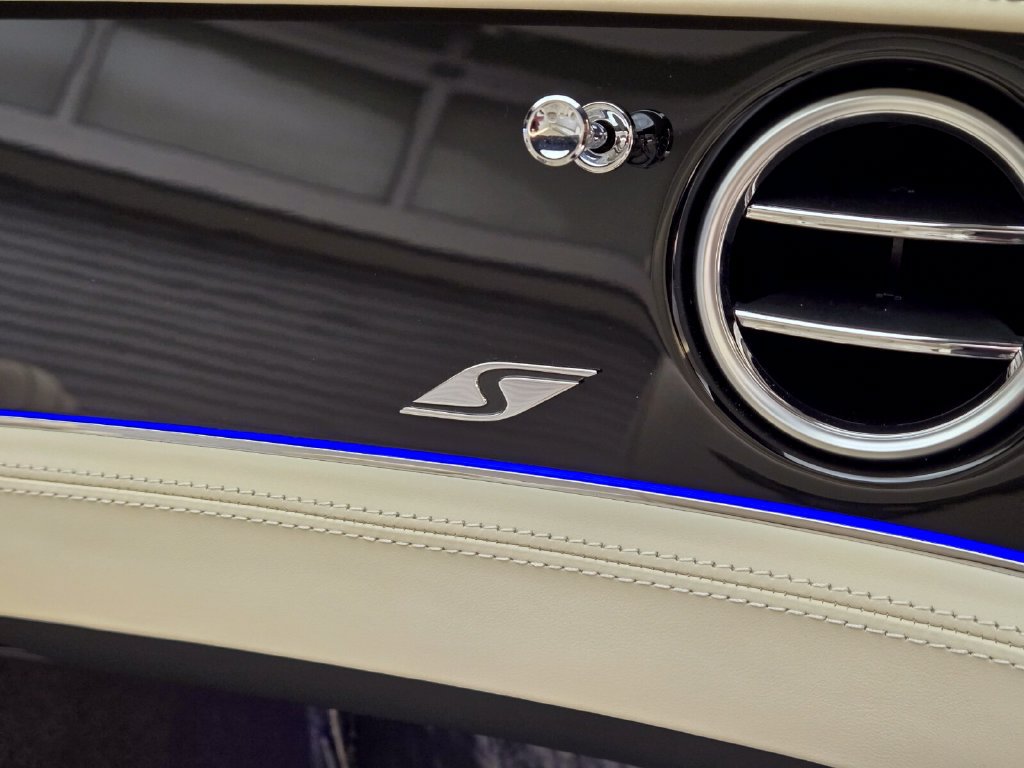 New 2027 Bentley Continental GTC AWD/4WD image 24